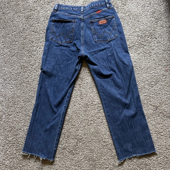 Wrangler Cowboy Cut Frayed Jeans - Picture 2 of 5